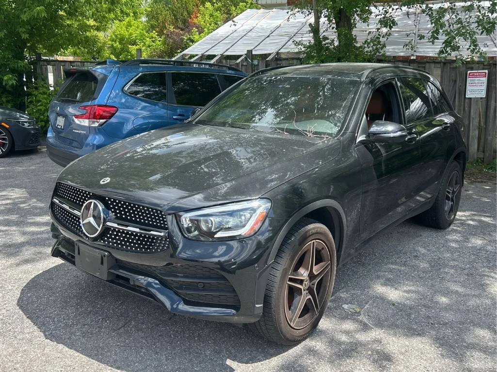 Mercedes-Benz GLC 300 DISTRONIC * 360  * ДВА КЛЮЧА* CARFAX* 