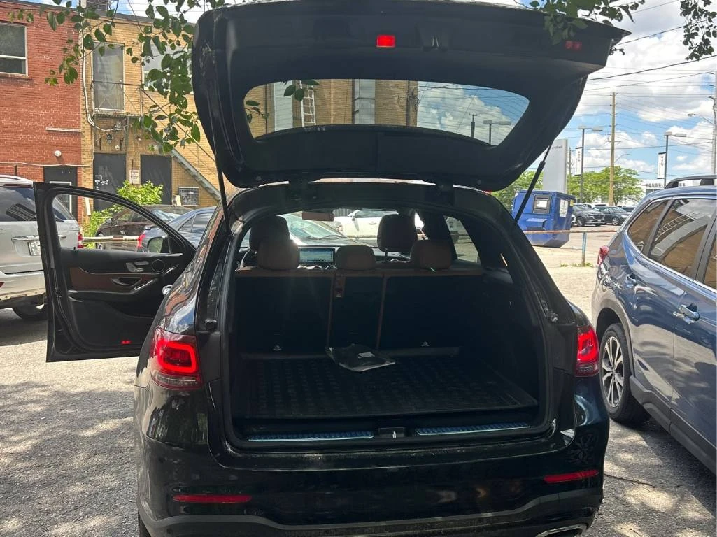 Mercedes-Benz GLC 300 DISTRONIC * 360  * ДВА КЛЮЧА* CARFAX* , снимка 14 - Автомобили и джипове - 54942471