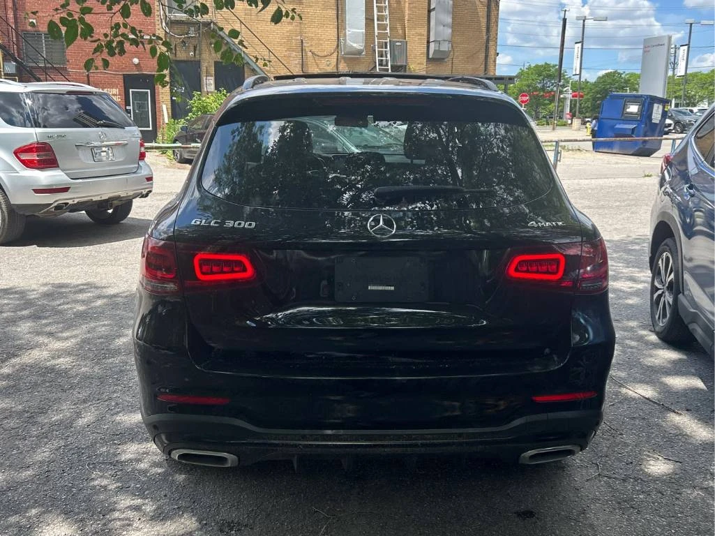 Mercedes-Benz GLC 300 DISTRONIC * 360  * ДВА КЛЮЧА* CARFAX* , снимка 5 - Автомобили и джипове - 54942471