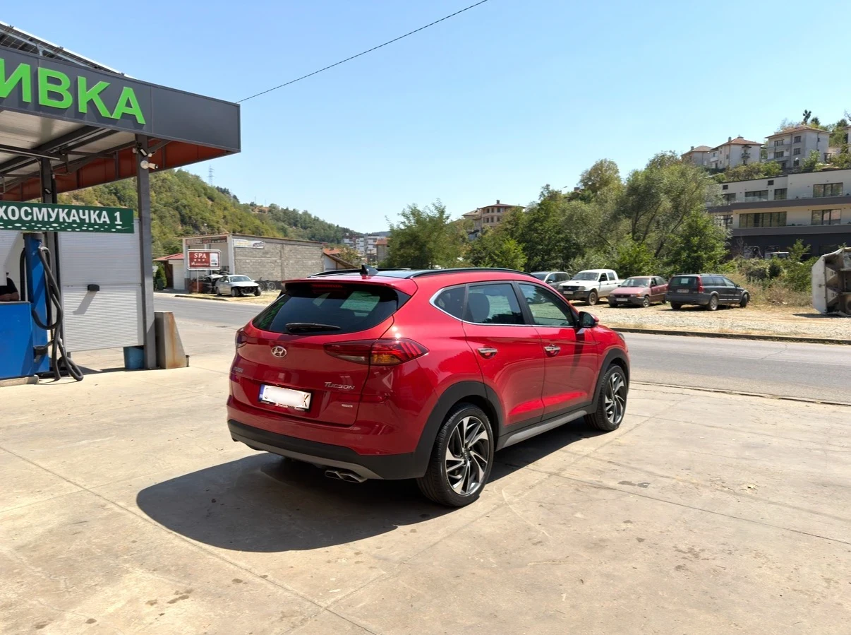 Hyundai Tucson, снимка 4 - Автомобили и джипове - 55806786