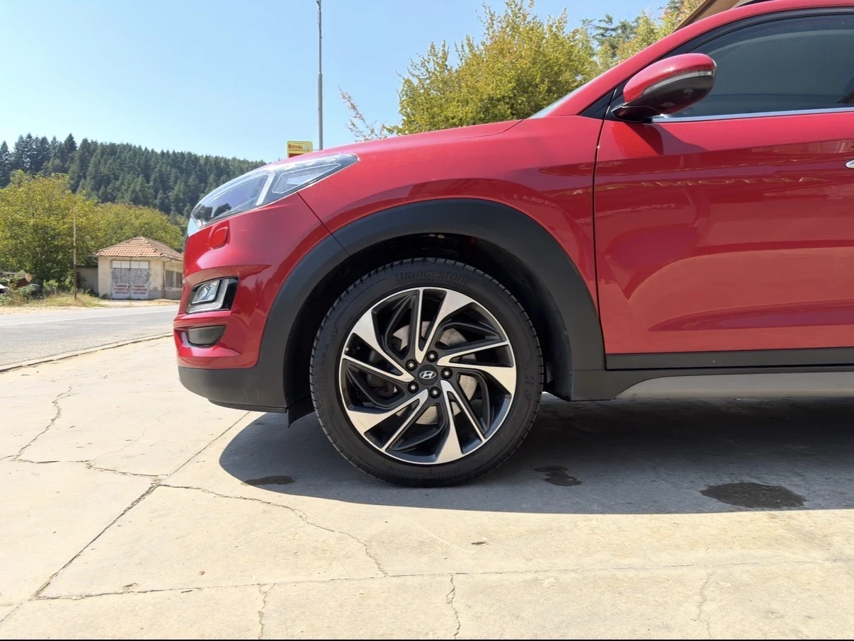 Hyundai Tucson, снимка 15 - Автомобили и джипове - 55806786