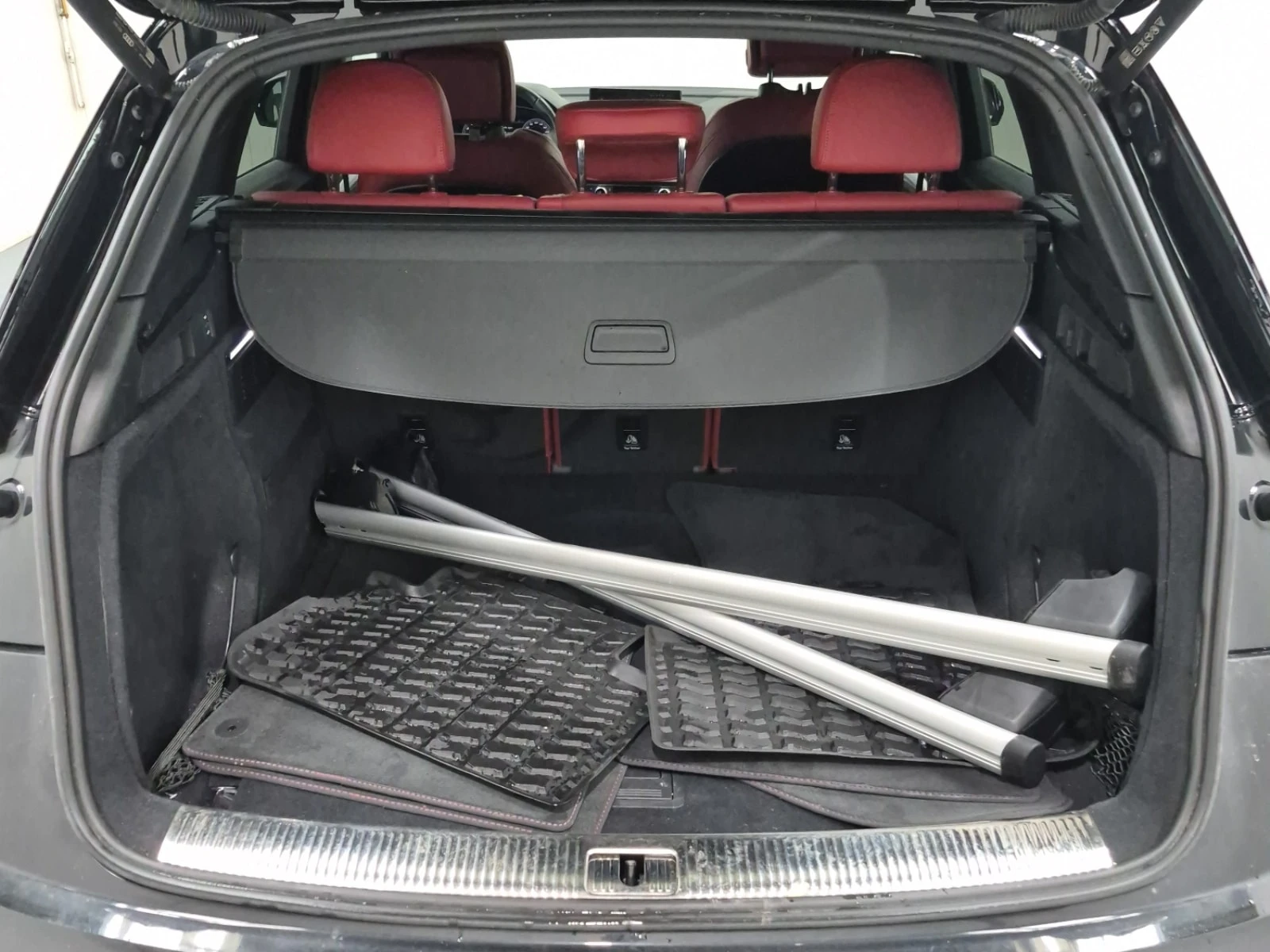Audi SQ5 * TECHNIK * CARFAX * ЦЕНА ДО БГ, снимка 15 - Автомобили и джипове - 55940780