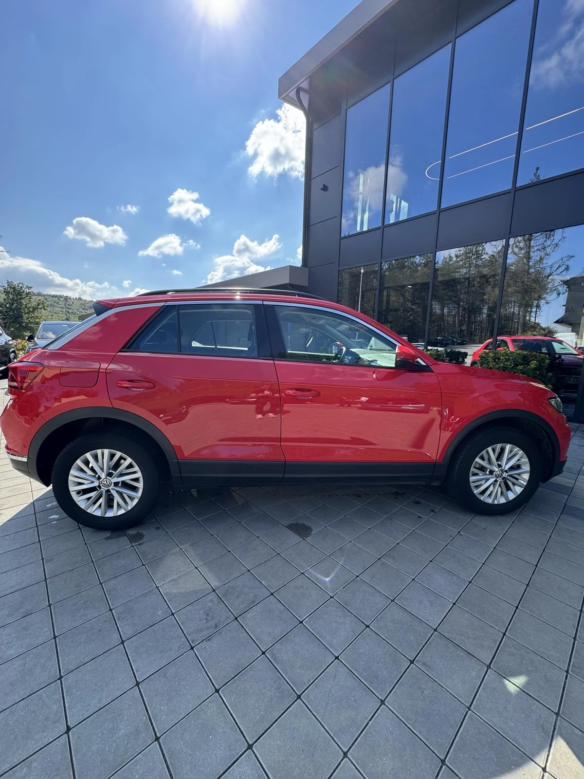 VW T-Roc 4 MOTION, снимка 8 - Автомобили и джипове - 56414581