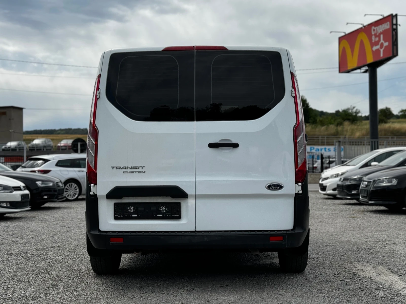 Ford Transit Custom 8+ 1 Euro 6B 2.0TDCI A/C - изображение 5