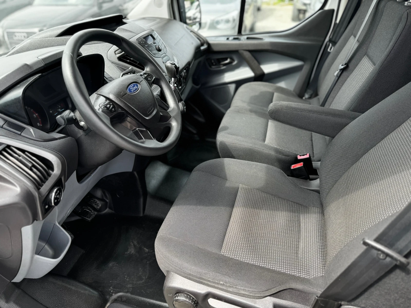 Ford Transit Custom 8+ 1 Euro 6B 2.0TDCI A/C | Mobile.bg   11