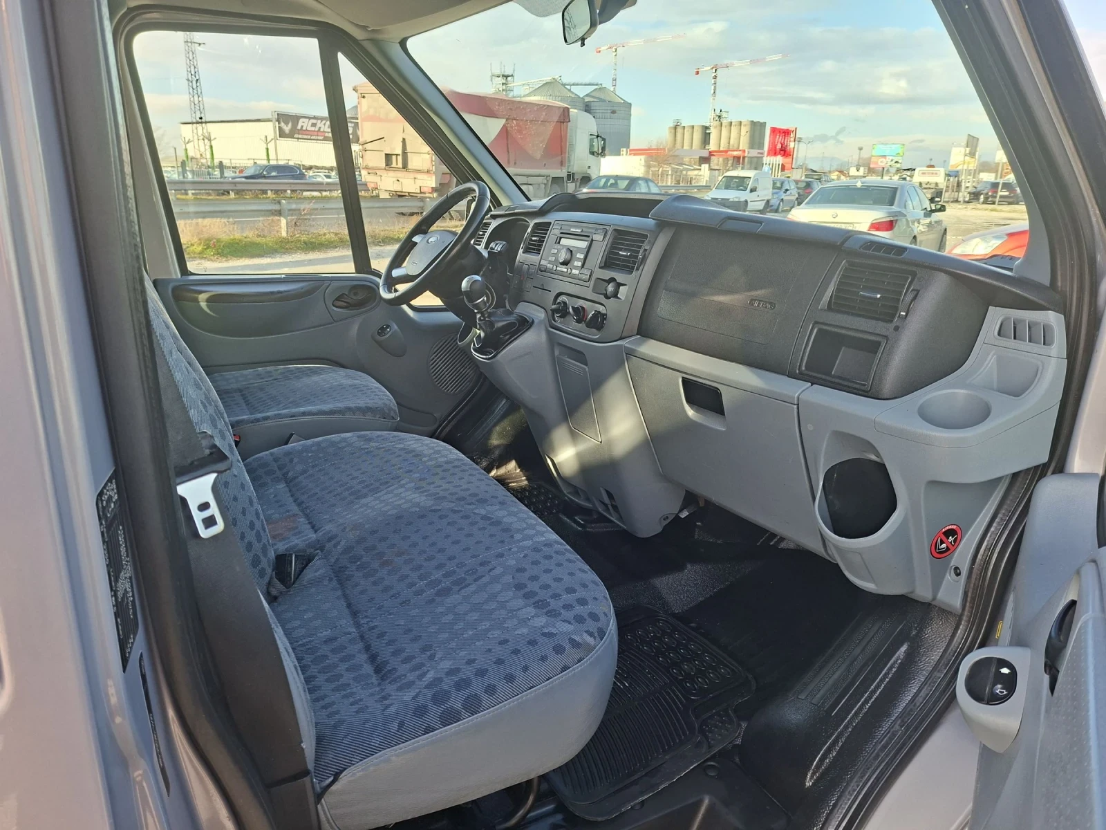 Ford Transit 2.2�/6��/�����/8+ 1/100�� | Mobile.bg � ����������� 11