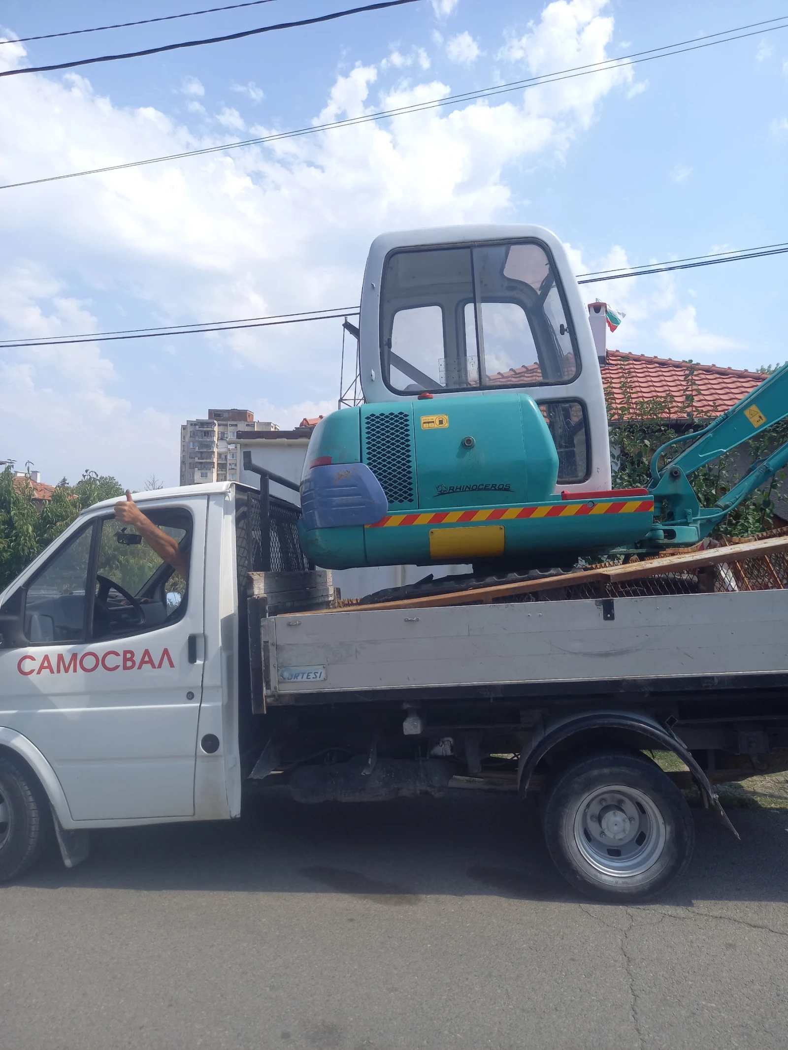 Багер Komatsu PC10-7 - изображение 4
