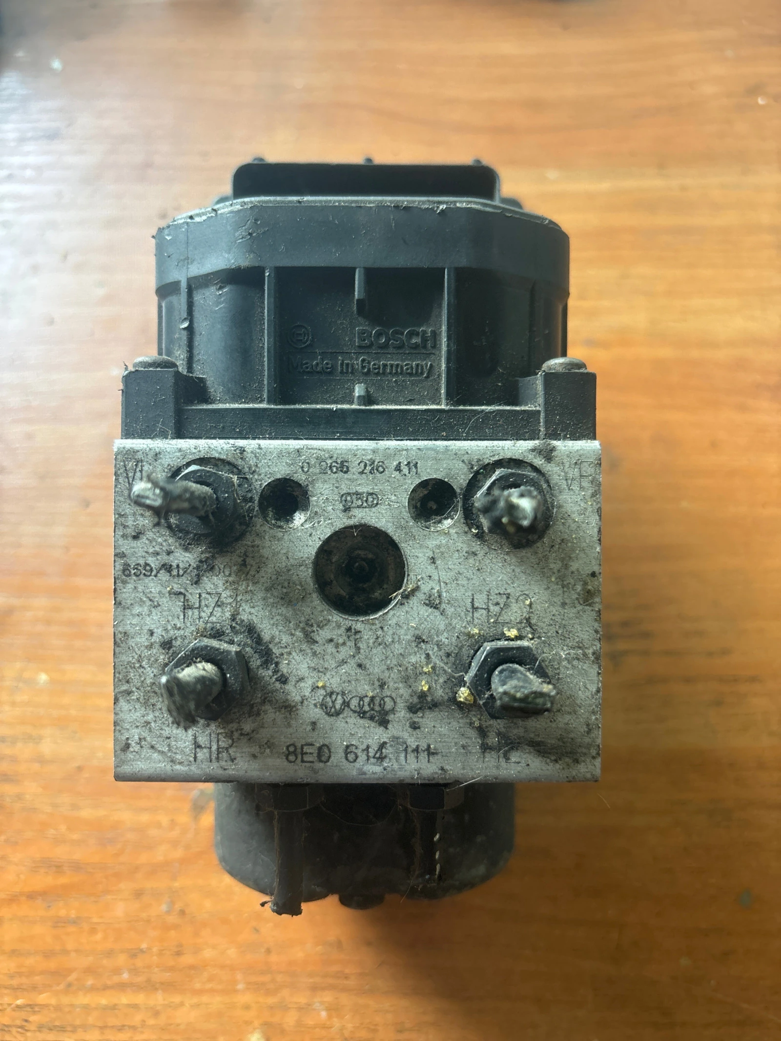 ABS  Audi A4 1.9 Tdi 8E0 614 111, 0 265 216 411 | Mobile.bg   2