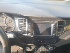 Kia Carens 1,7CRDI, снимка 10