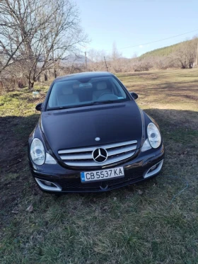     Mercedes-Benz R 320