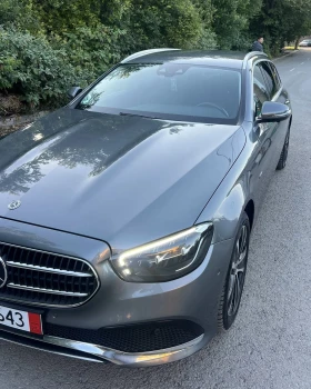 Mercedes-Benz E 300 de 4 MATIC - 49500 лв. - 42231103 4