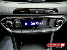 Hyundai Elantra GT * * Carfax* *  - 9100 € / 17798.05 лв. - 19406241 6