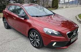 Volvo V40 Cross Country 2.0 D2, снимка 2 - Автомобили и джипове - 53627288