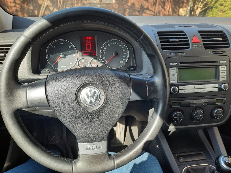 VW Golf GT 2.0TDI 16v 140hp. 4motion, снимка 5 - Автомобили и джипове - 46137010