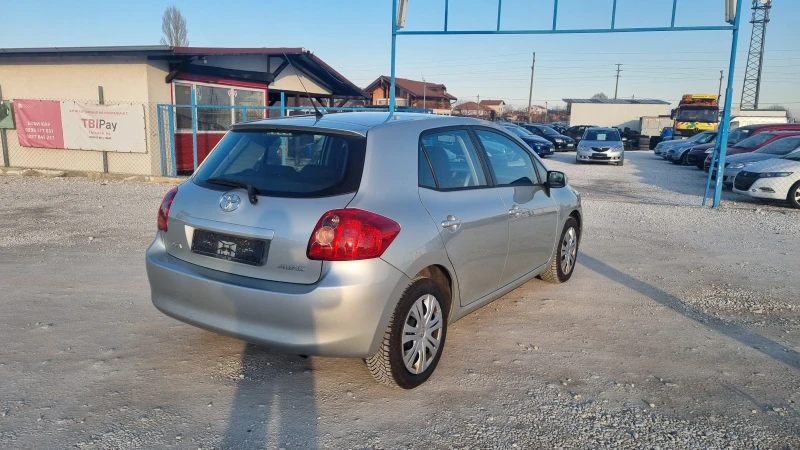 Toyota Auris 1.6, снимка 5 - Автомобили и джипове - 49168324