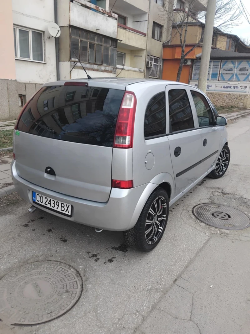 Opel Meriva, снимка 5 - Автомобили и джипове - 49467751