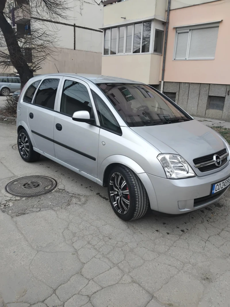 Opel Meriva, снимка 1 - Автомобили и джипове - 49467751