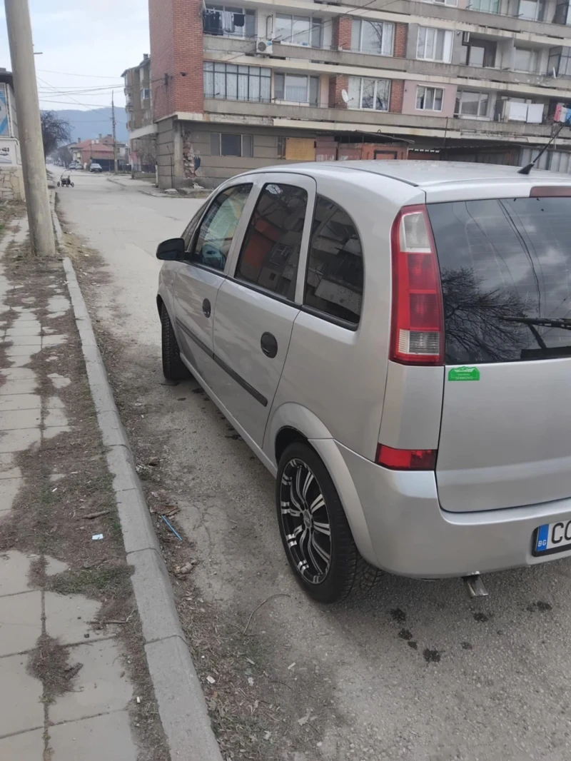 Opel Meriva, снимка 4 - Автомобили и джипове - 49467751