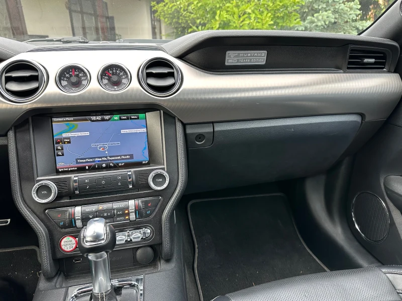 Ford Mustang 2.3 Ecoboost , снимка 11 - Автомобили и джипове - 52265470