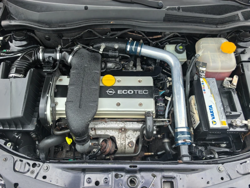 Opel Astra 2.0T, снимка 14 - Автомобили и джипове - 51204055