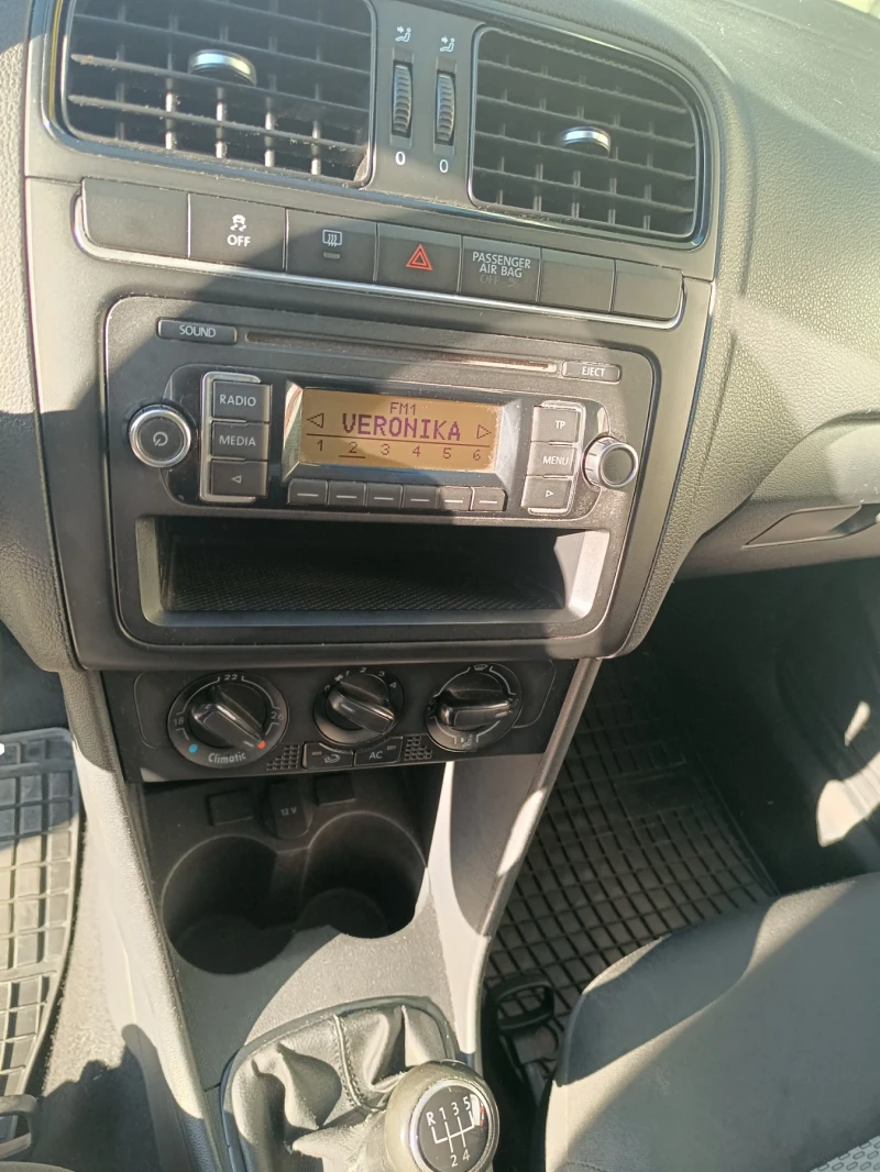 VW Polo 1.2 TDi, снимка 9 - Автомобили и джипове - 52660387