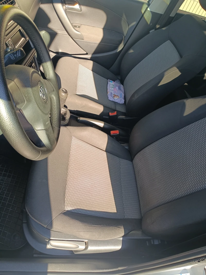 VW Polo 1.2 TDi, снимка 8 - Автомобили и джипове - 52660387