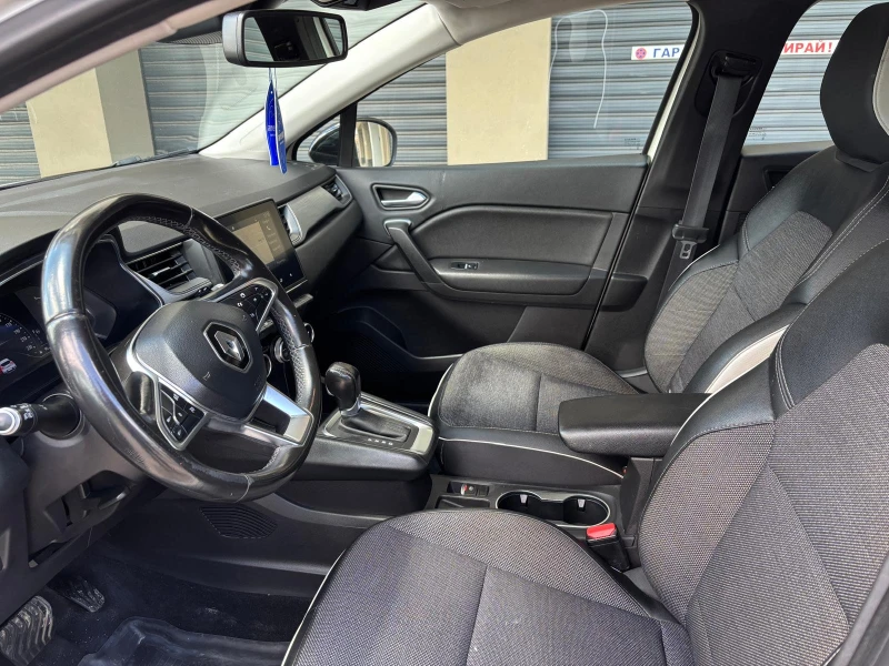Renault Captur 1.3i16v-TCe Intens!, снимка 8 - Автомобили и джипове - 52054520