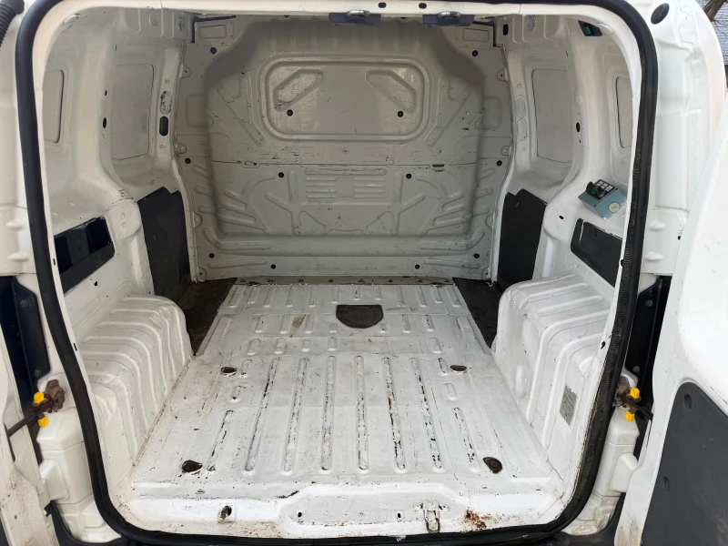 Fiat Fiorino, снимка 13 - Автомобили и джипове - 52847234