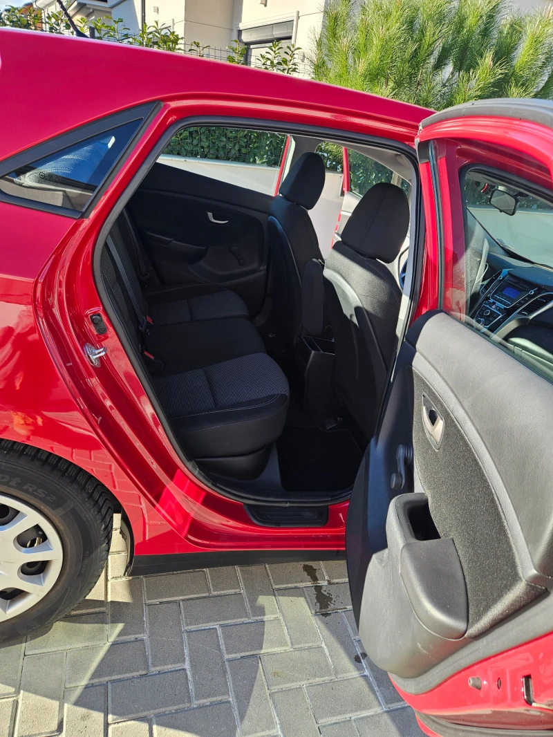 Hyundai I30, снимка 10 - Автомобили и джипове - 52957031