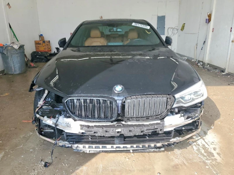 BMW 540 ДИГИТАЛНО* ТАБЛО* ПОДГРЕВ* КАМЕРА* КЕЙЛЕС* LANE* A, снимка 5 - Автомобили и джипове - 53244960