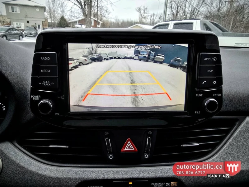 Hyundai Elantra GT * * Carfax* * , снимка 8 - Автомобили и джипове - 53291770