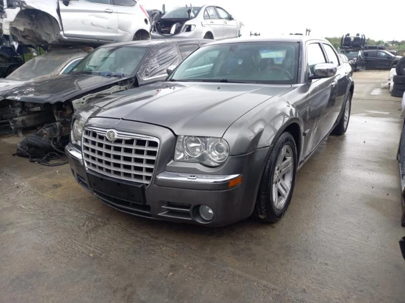 Chrysler 300c 300 CRD, снимка 1 - Автомобили и джипове - 36584749