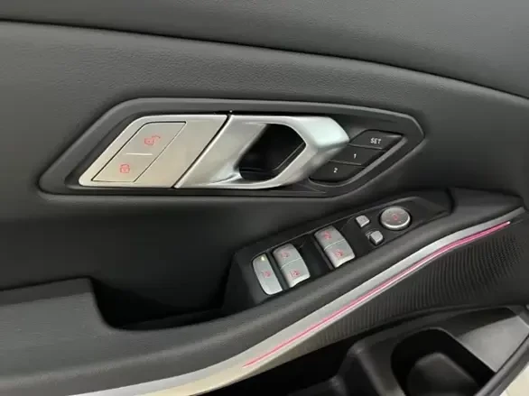 BMW 340 i M xDrive = M-Sport Pro = Гаранция, снимка 6 - Автомобили и джипове - 54854858