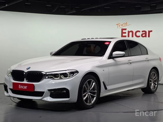 BMW 530 ПОДГРЕВИ * HEAD-UP * 3 КЛЮЧА * АВТОКРЕДИТ