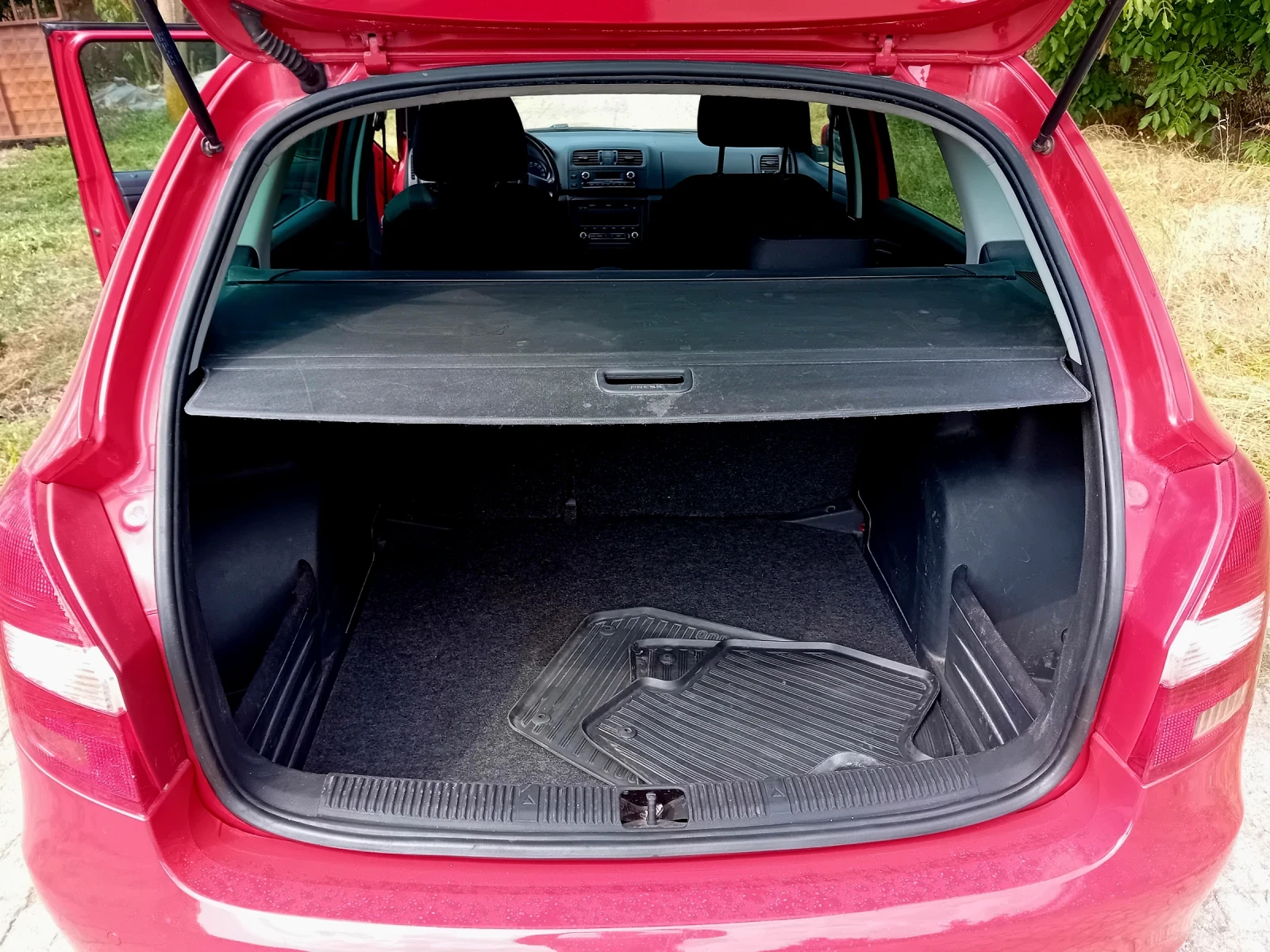 Skoda Fabia 1.6TDI , снимка 10 - Автомобили и джипове - 38417934