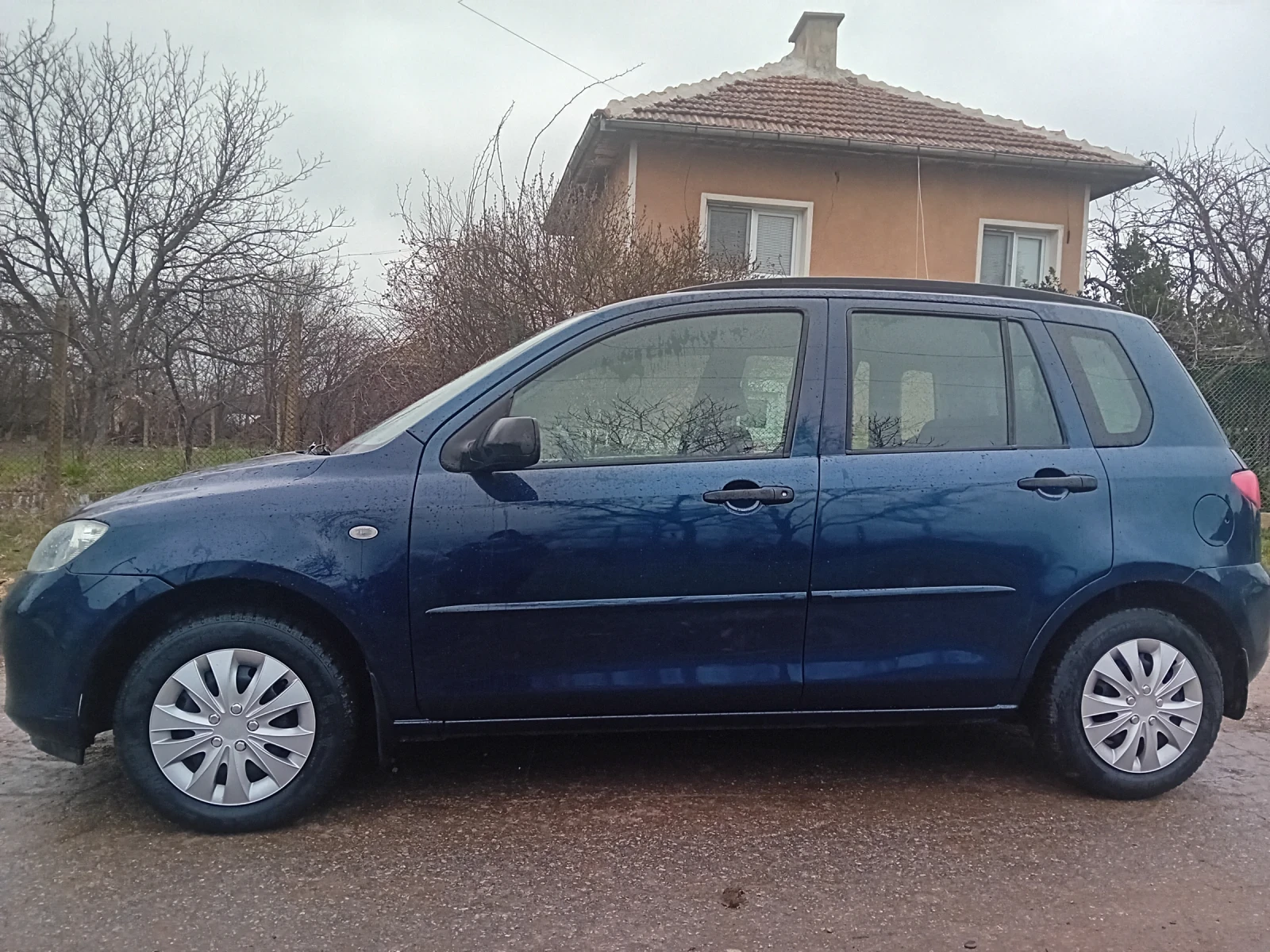 Mazda 2 1.25 бензин, снимка 3 - Автомобили и джипове - 38417934