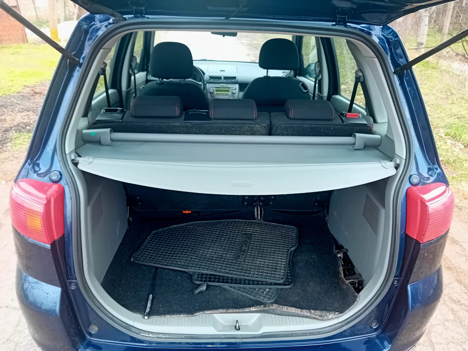 Mazda 2 1.25 бензин, снимка 11 - Автомобили и джипове - 38417934