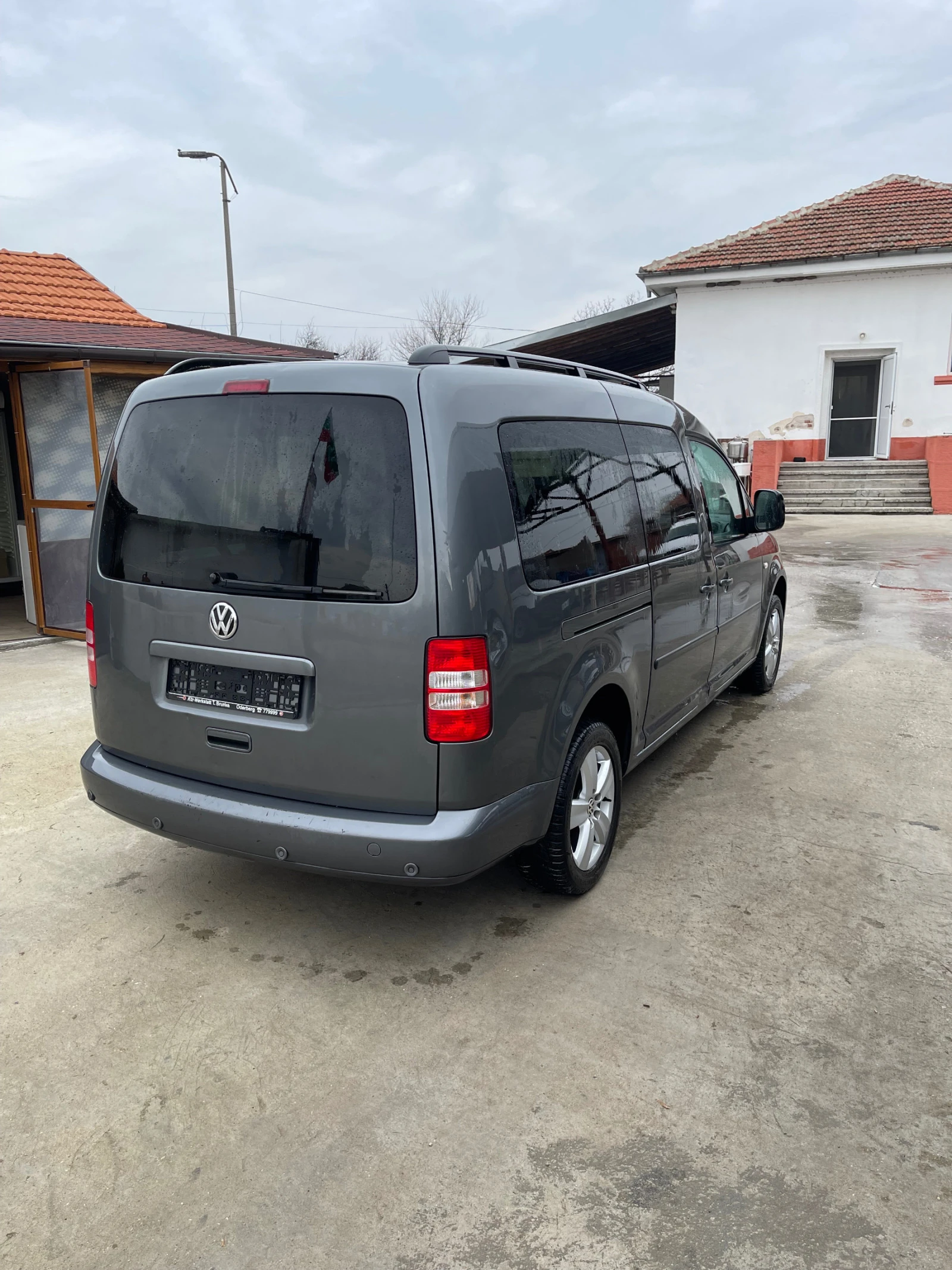 VW Caddy Maxi 6+ 1 - изображение 5