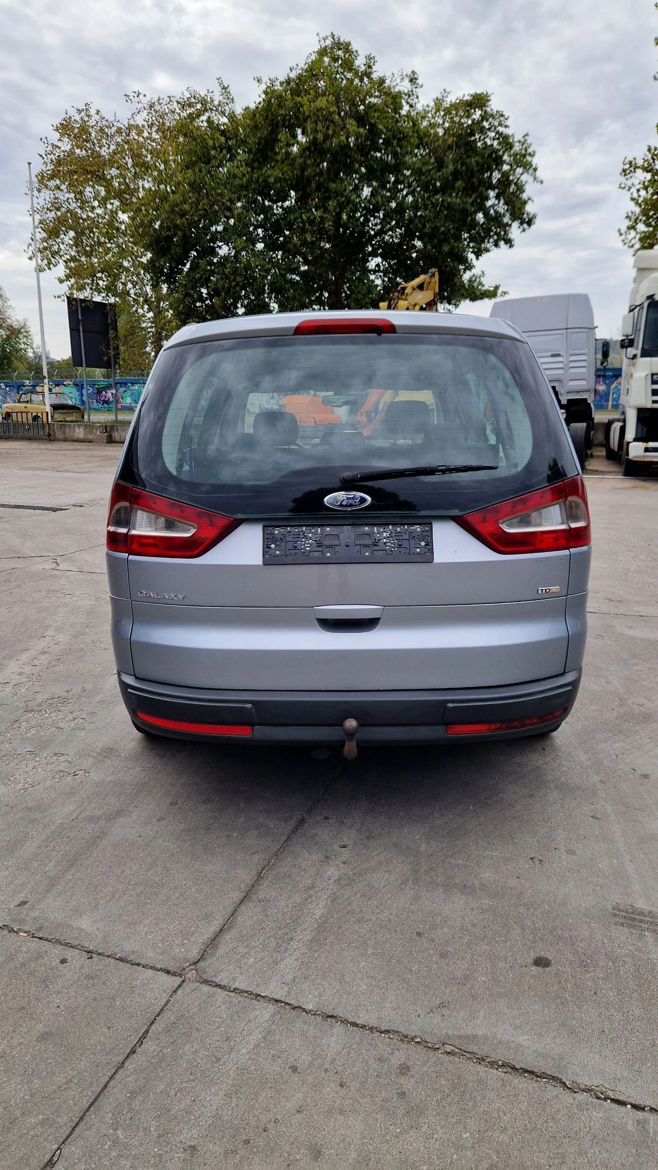 Ford Galaxy 1.8 TDCi 125к.с. 6+ 1 места - изображение 8