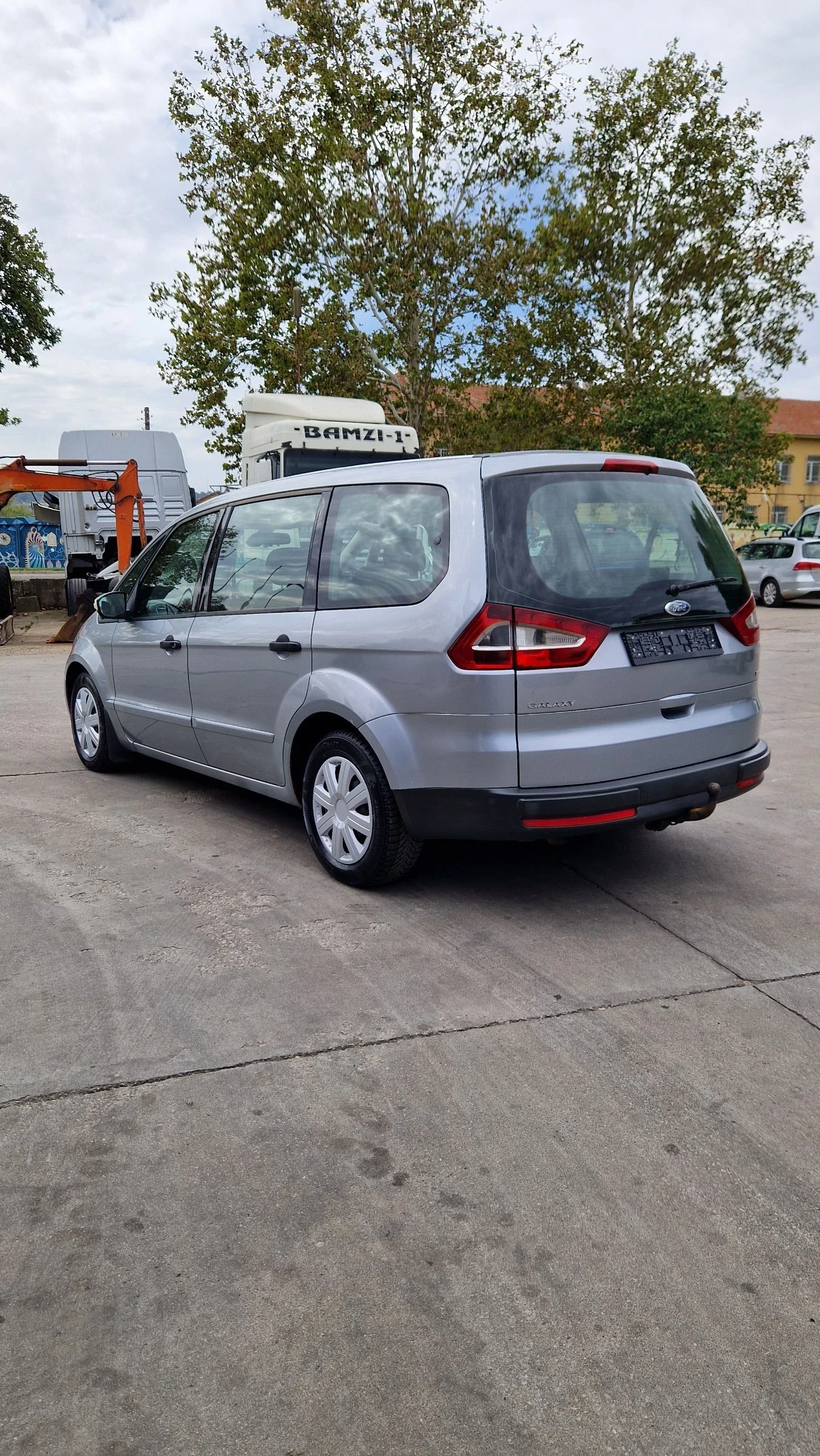 Ford Galaxy 1.8 TDCi 125к.с. 6+ 1 места - изображение 6