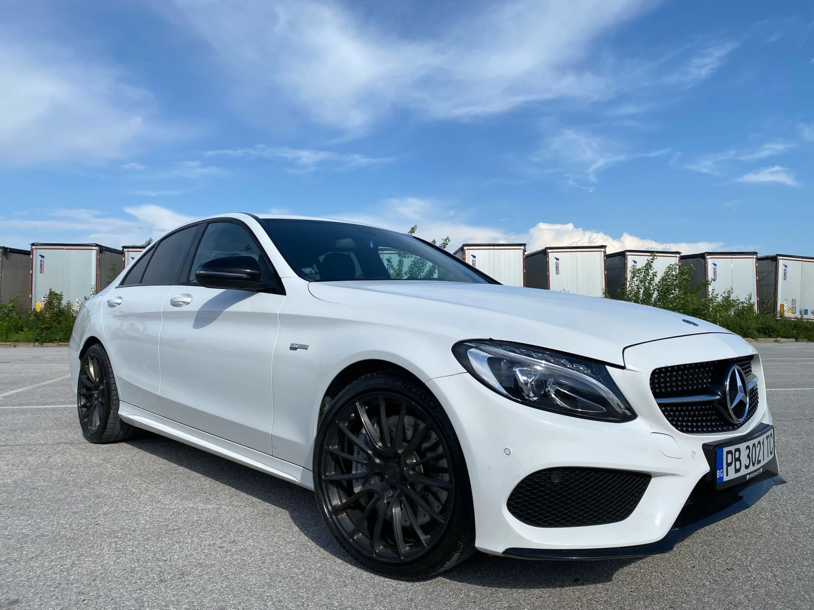 Mercedes-Benz C 43 AMG  - изображение 2