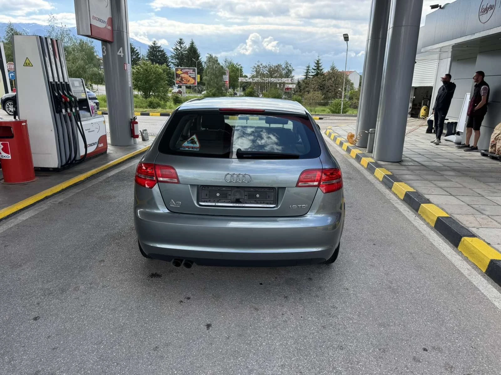 Audi A3 1.9 TDI.    105k.c - изображение 7