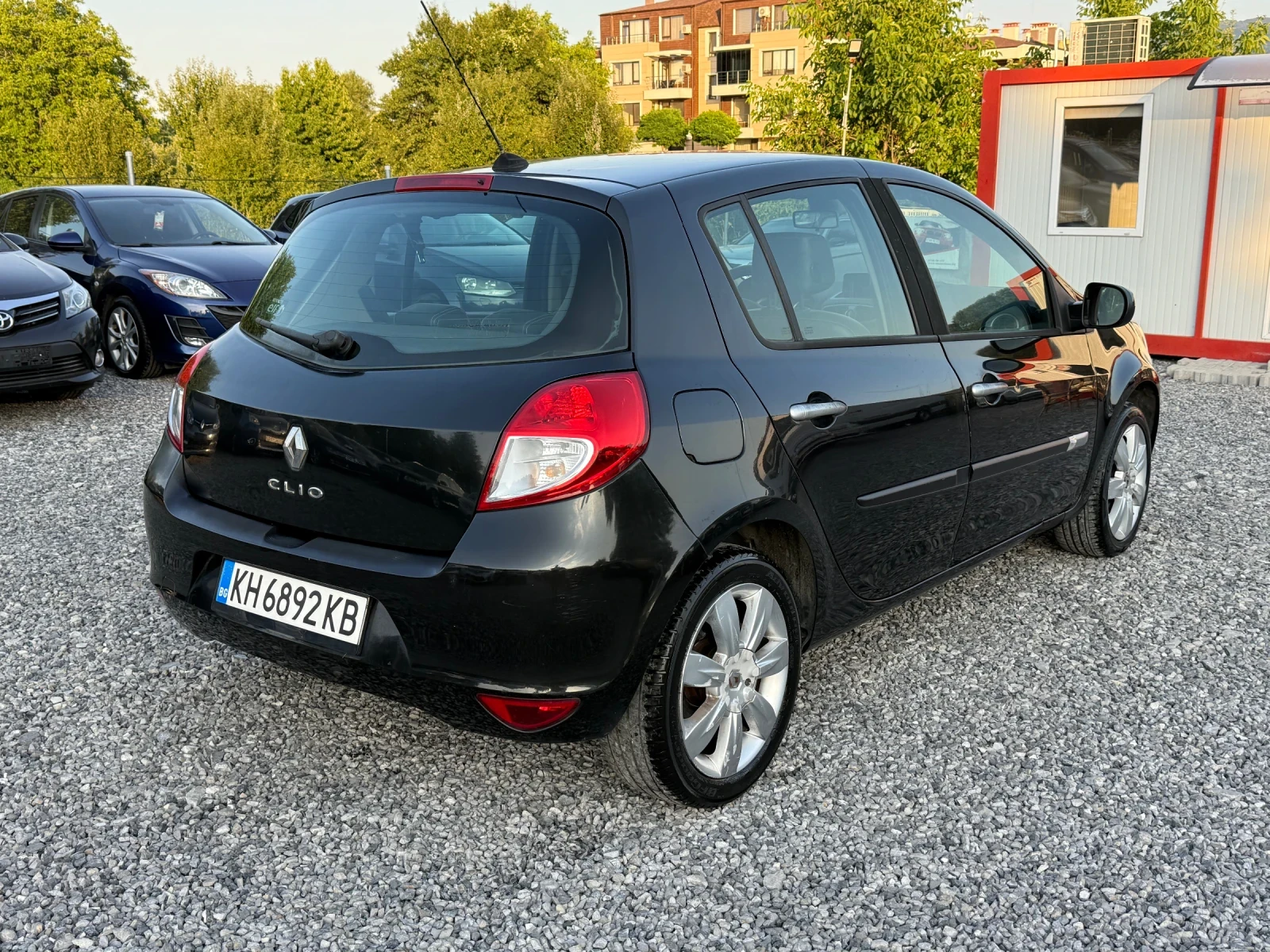 Renault Clio 1.5 dCi (75 кс)Обслужен / Кожа /Нави/Bluetooth/USB - изображение 7