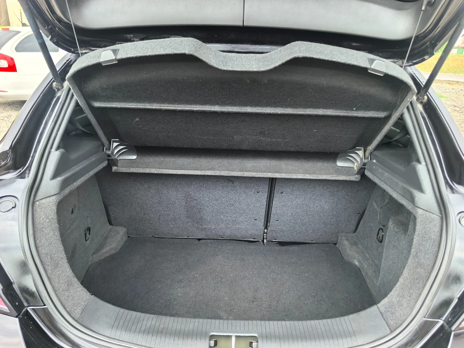 Opel Astra 2.0T | Mobile.bg — изображение 11