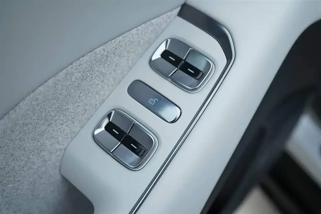 Xpeng P7 | Mobile.bg � ����������� 15