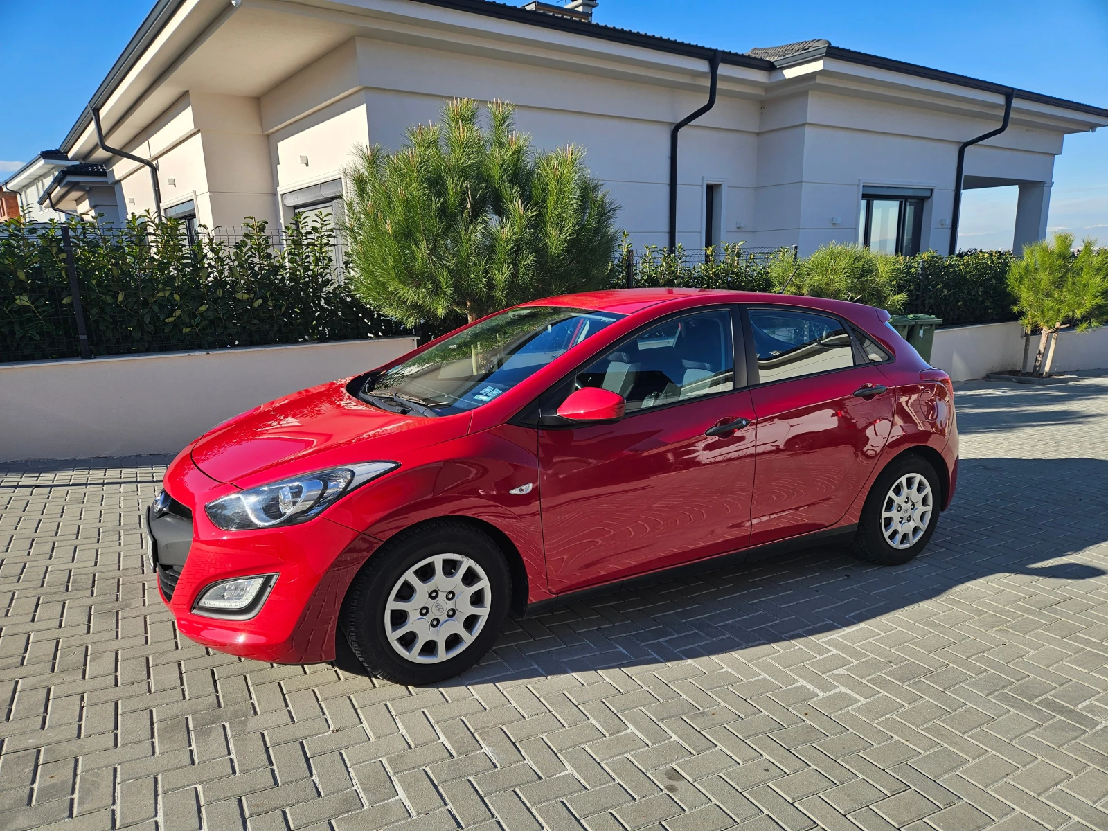 Hyundai I30 1, 4 CRDI 6 скорости/ регистриран  - изображение 2