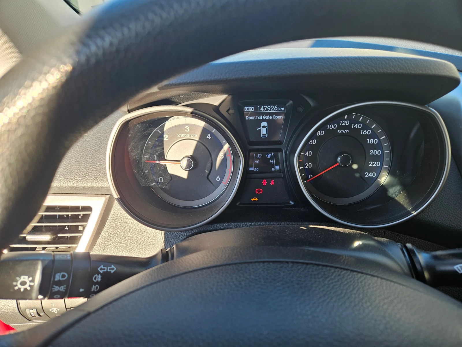 Hyundai I30 1, 4 CRDI 6 ��������/ �����������  | Mobile.bg � ����������� 13