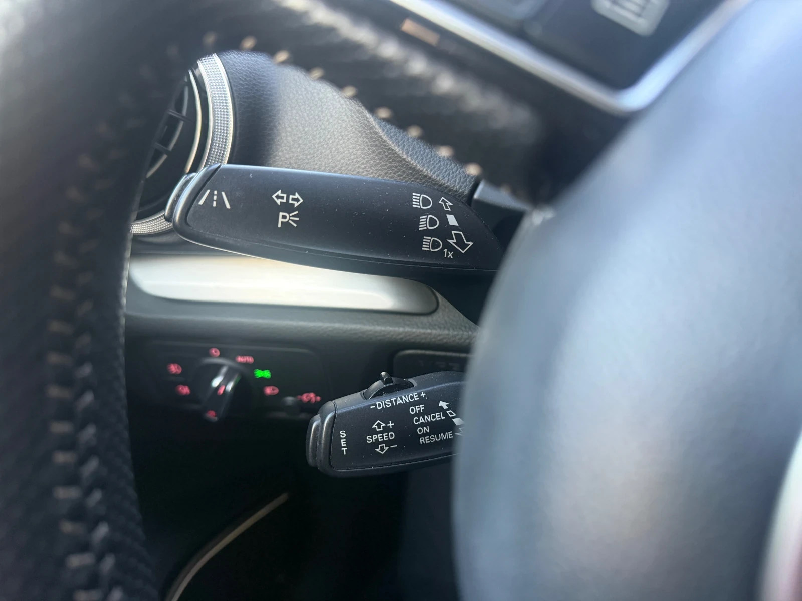 Audi A3 2.0 TDI Quattro-Face-4x4, снимка 11 - Автомобили и джипове - 53865643