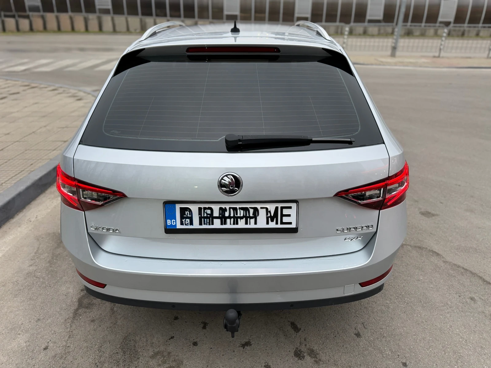 Skoda Superb 4x4, снимка 4 - Автомобили и джипове - 53890433