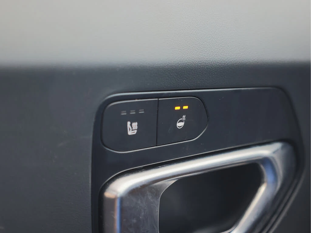 Kia K4 GT-LINE* TURBO* СЛЕД. НА ЛЕНТИ* ДИСТРОНИК* КАМЕРА*, снимка 11 - Автомобили и джипове - 54069680